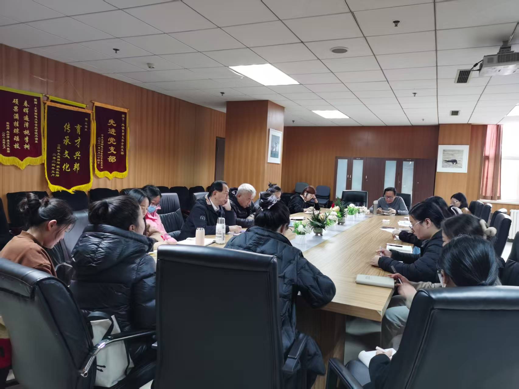 微信图片_20251023113449.jpg 微信图片_20251023113449.jpg