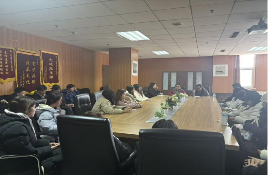 24班会 (2).png 24班会 (2).png