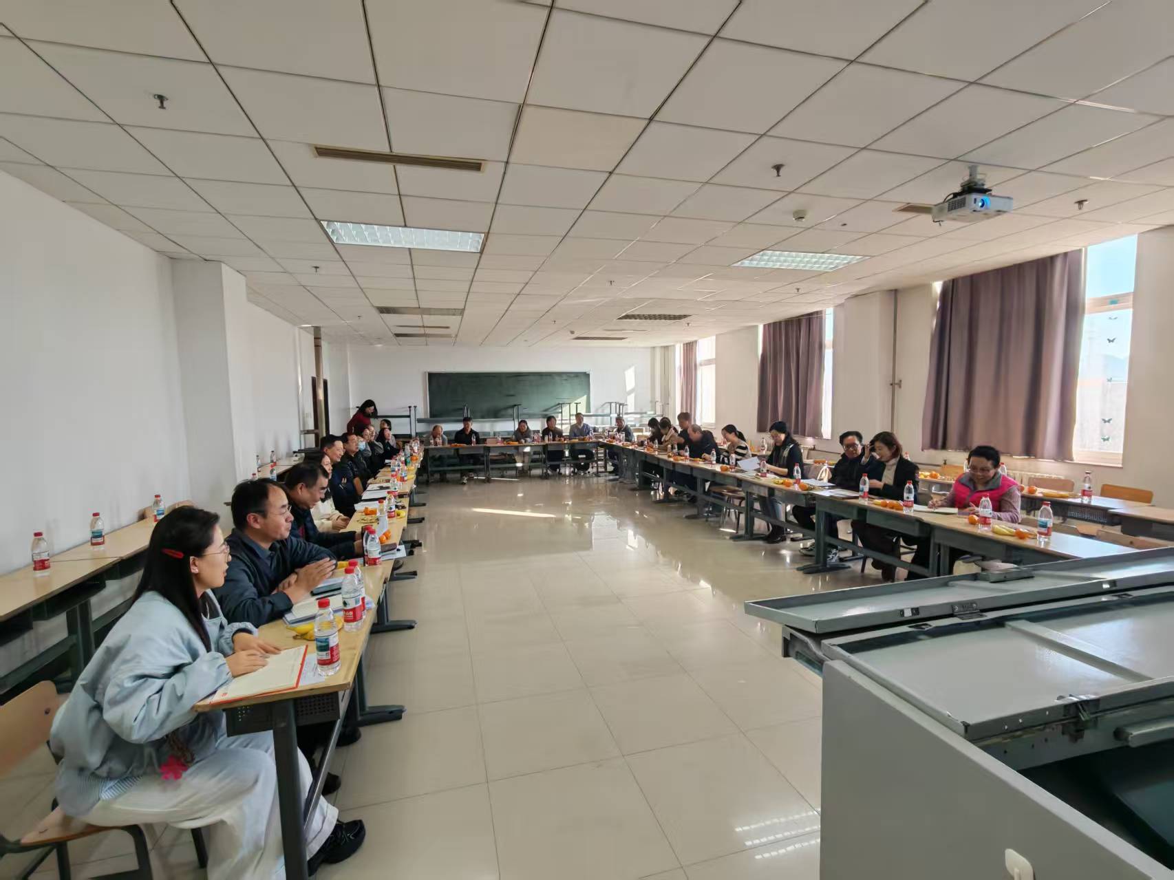 微信图片_20251120172648_196_36.jpg 微信图片_20251120172648_196_36.jpg