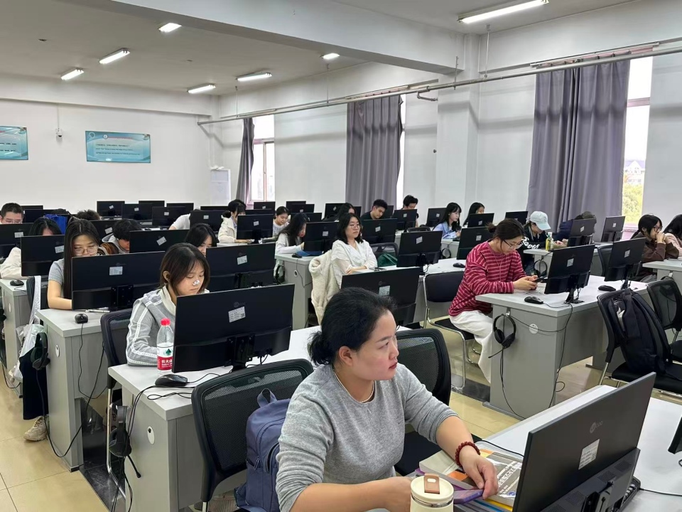 C:\Users\lenovo\Desktop\图片2.png